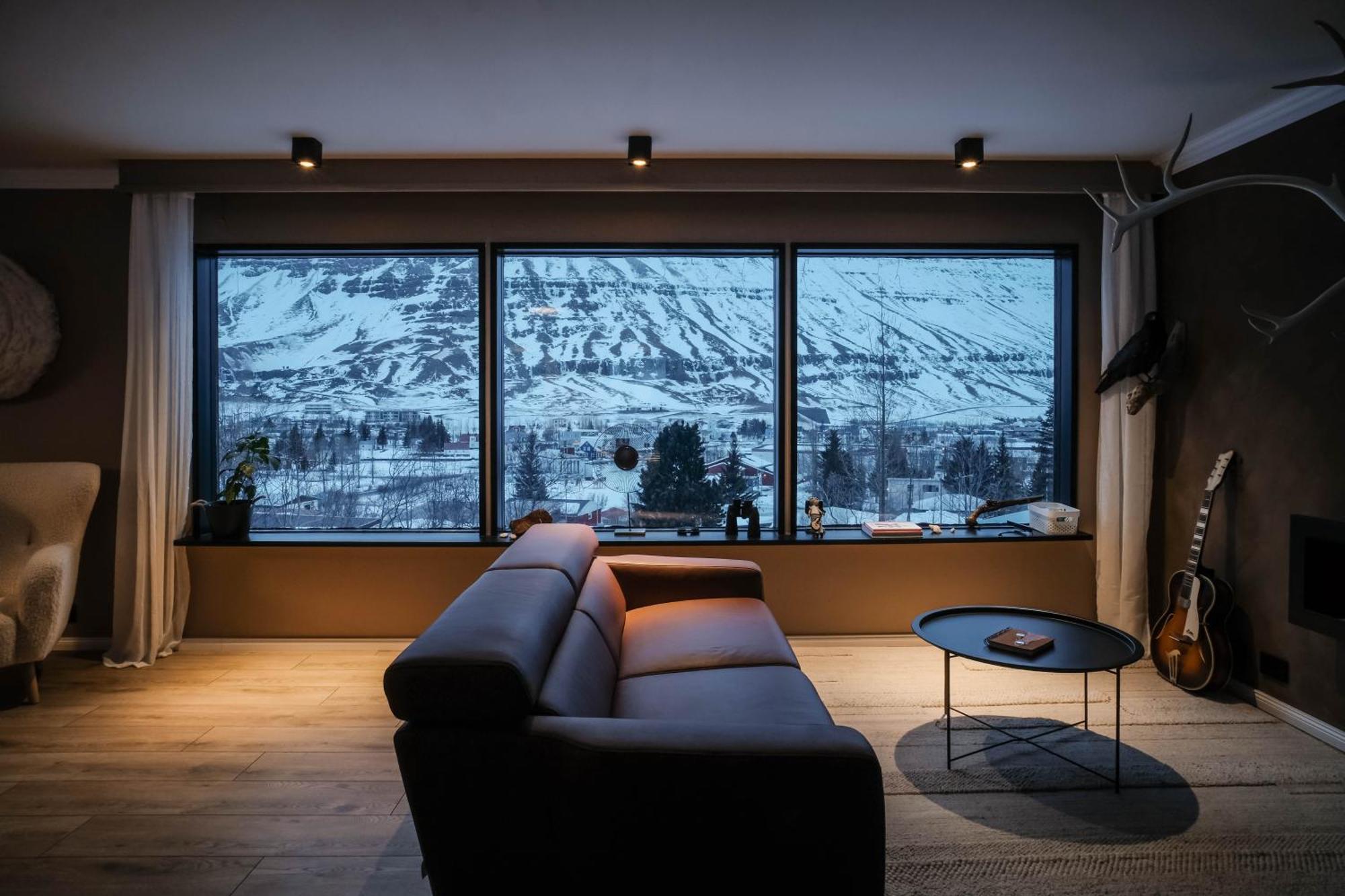 Botnahlid Villa, Mountain And Town Views And Outdoor Sauna Seyðisfjörður Kültér fotó
